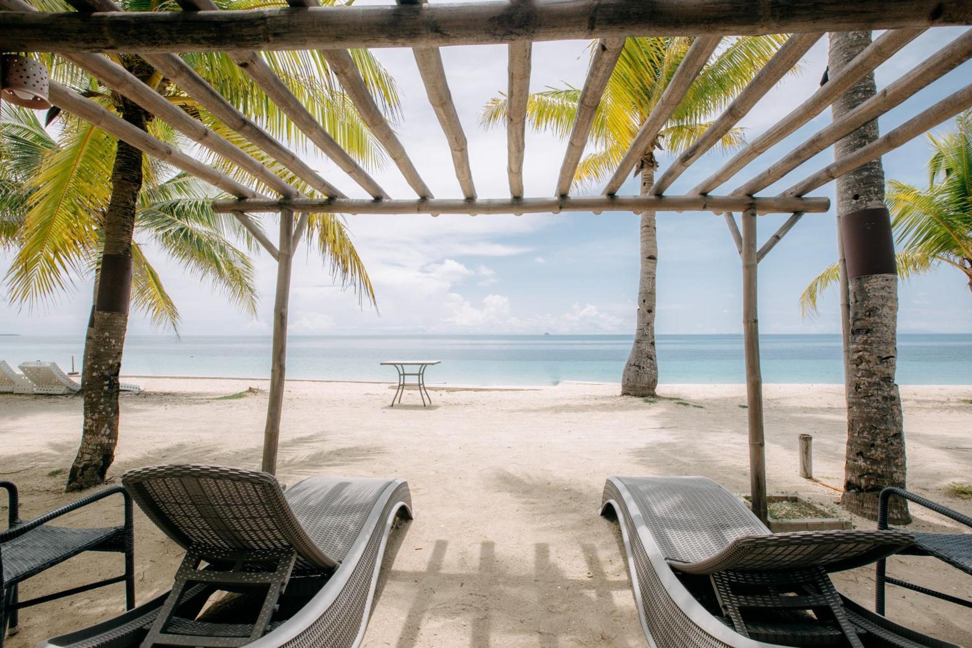 Golden Sands Destination Resorts Daanbantayan 외부 사진
