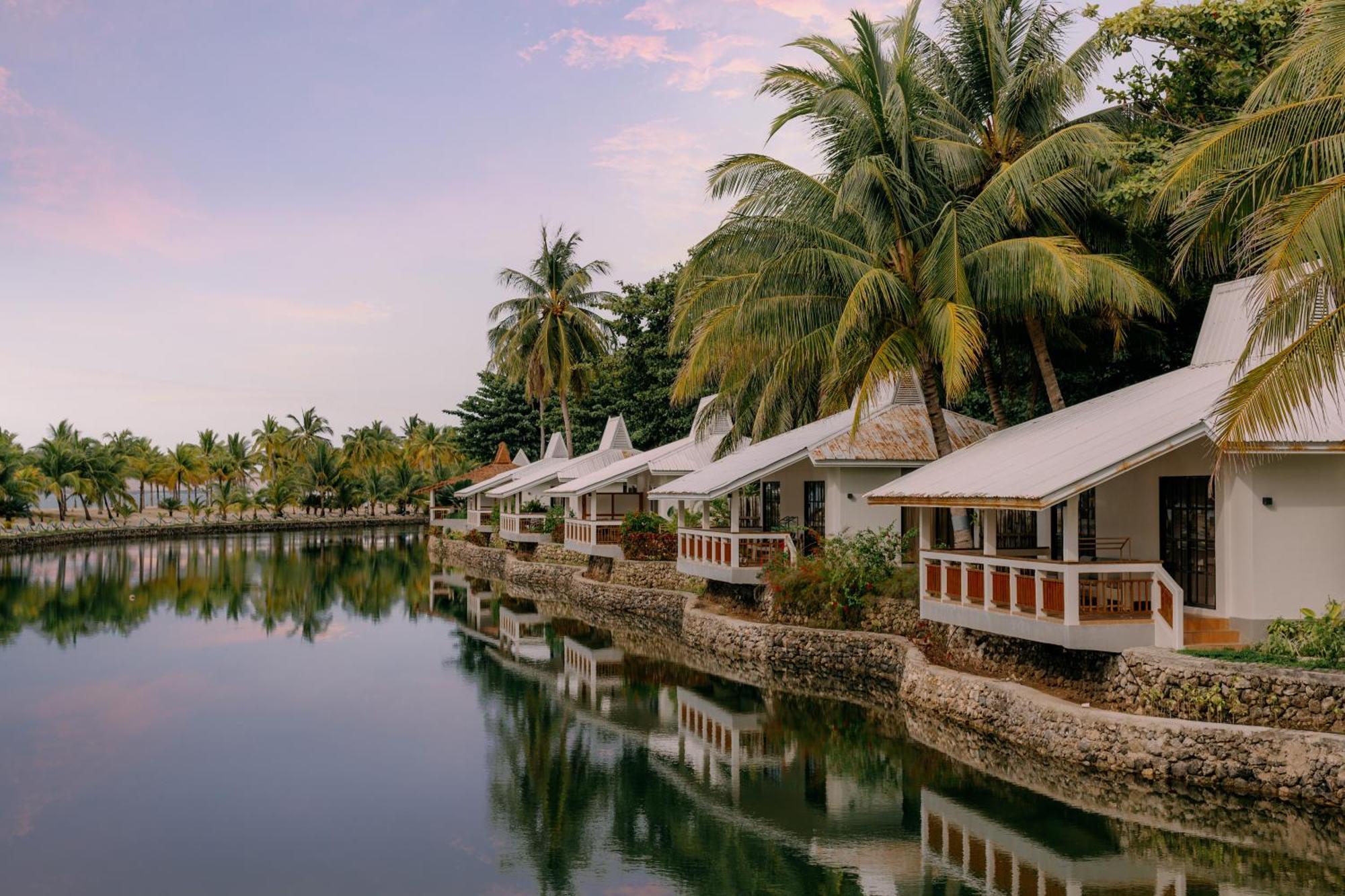 Golden Sands Destination Resorts Daanbantayan 외부 사진
